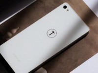 锤子手机64G的性能与体验（以高性能和大容量为特点，锤子手机64G满足用户多重需求）