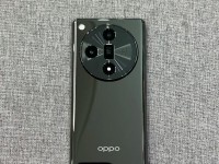 探索OPPO手机的卓越性能和创新设计（开启智能手机新时代，OPPO引领行业潮流）