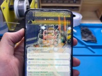 更换屏幕后，手机使用体验如何变化？（探究更换屏幕对手机功能与外观的影响）